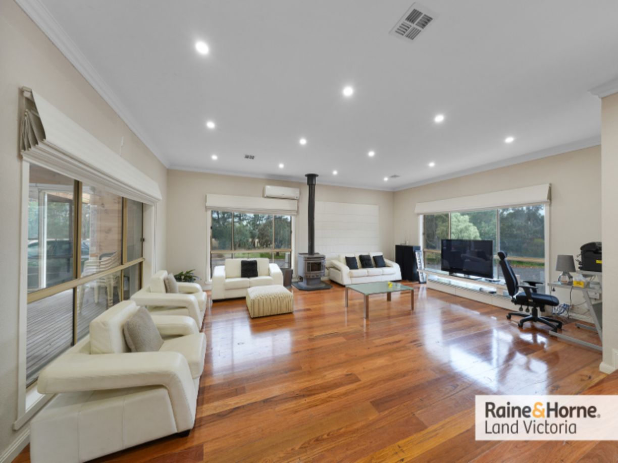 45 Watsons Road — photo 15 of 30