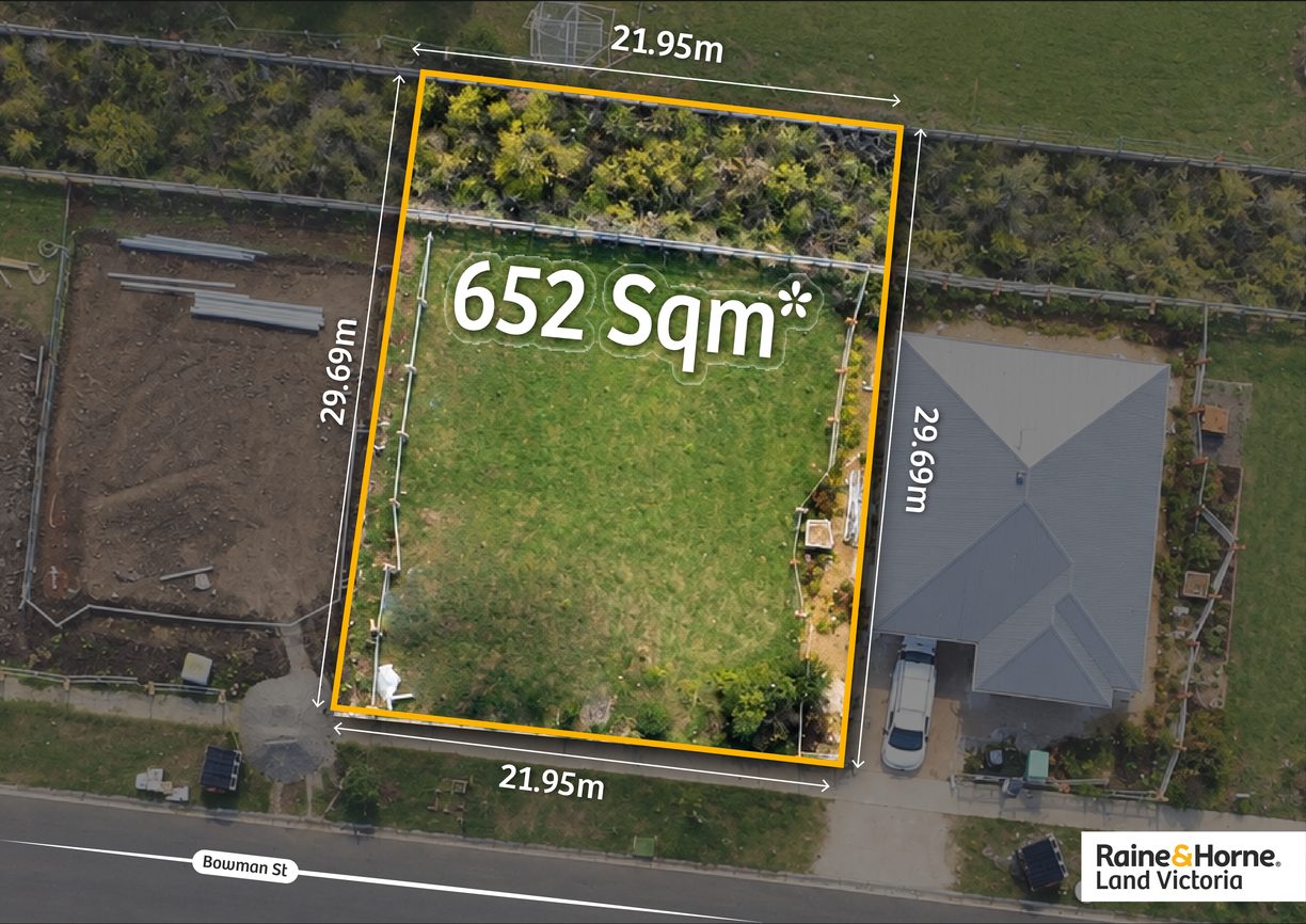 171/14 Bowman Street — photo from Raine & Horne Land Victoria