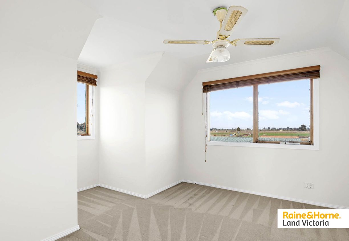 50 Ellett Road — photo 10 of 16