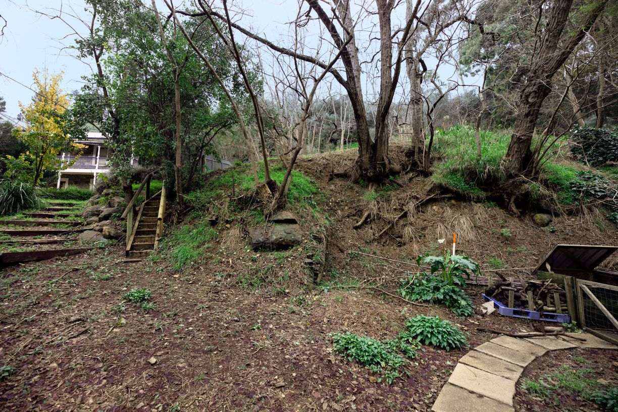 158 Waterfall Gully Road — photo 8 of 11
