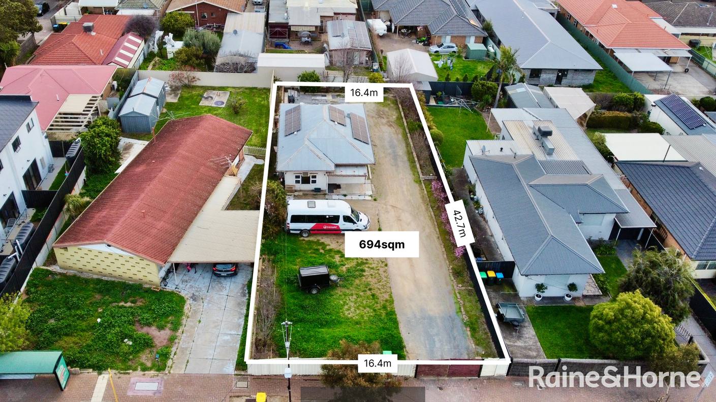 30 Shepherds Hill Road — photo 2 of 12