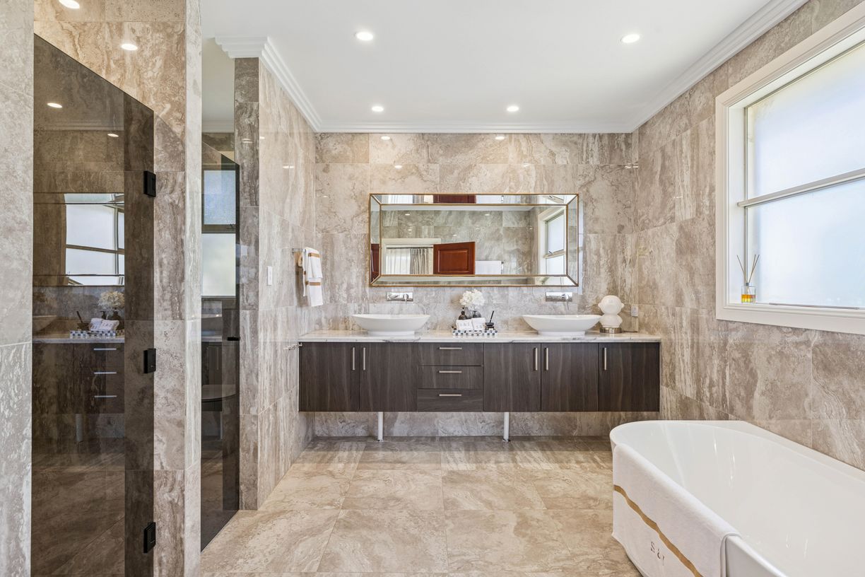 27 Tutt Avenue — photo 16 of 30