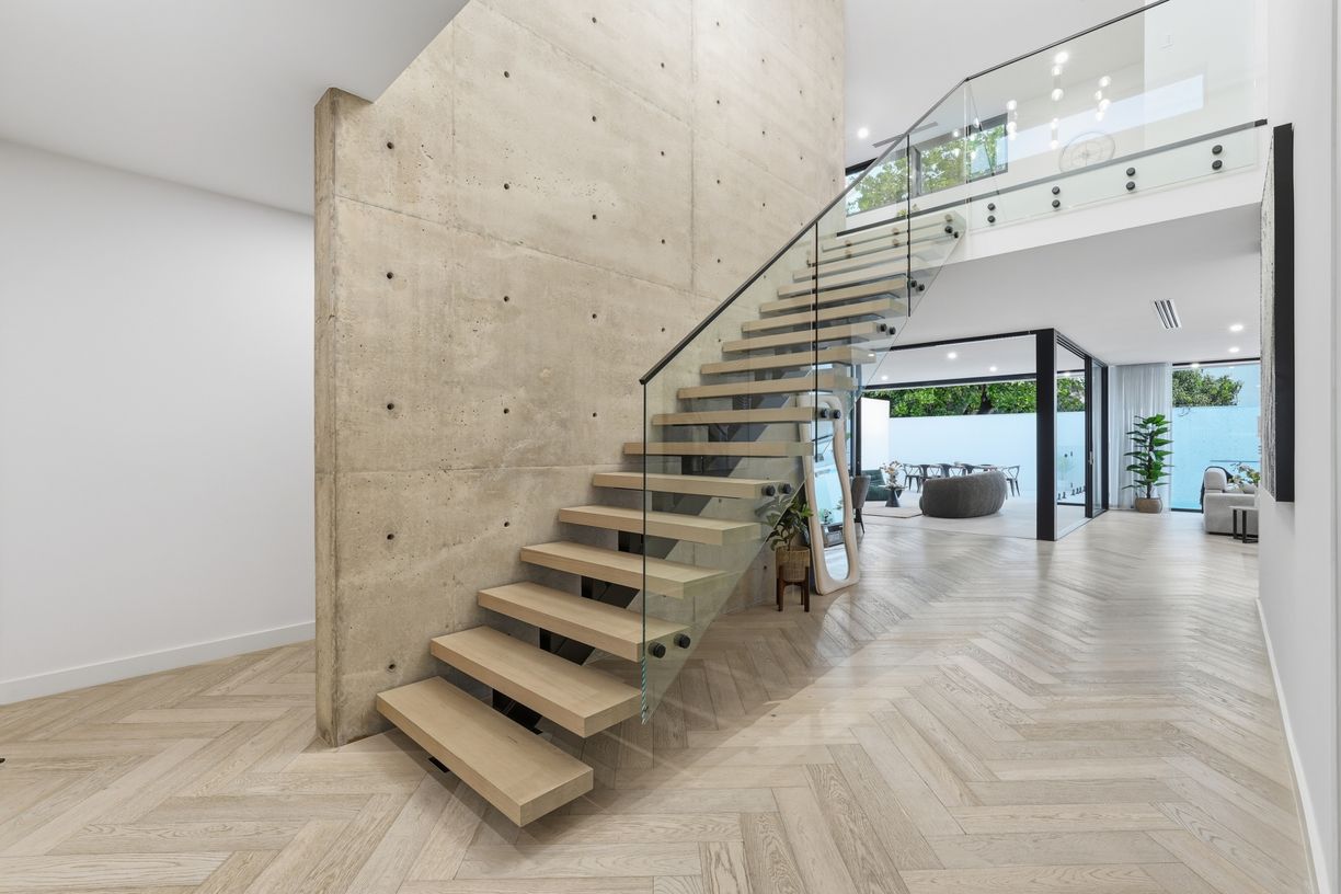 99 Leicester Street — photo 7 of 30