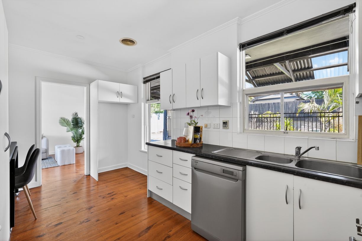 57 Commercial Road — photo 12 of 26