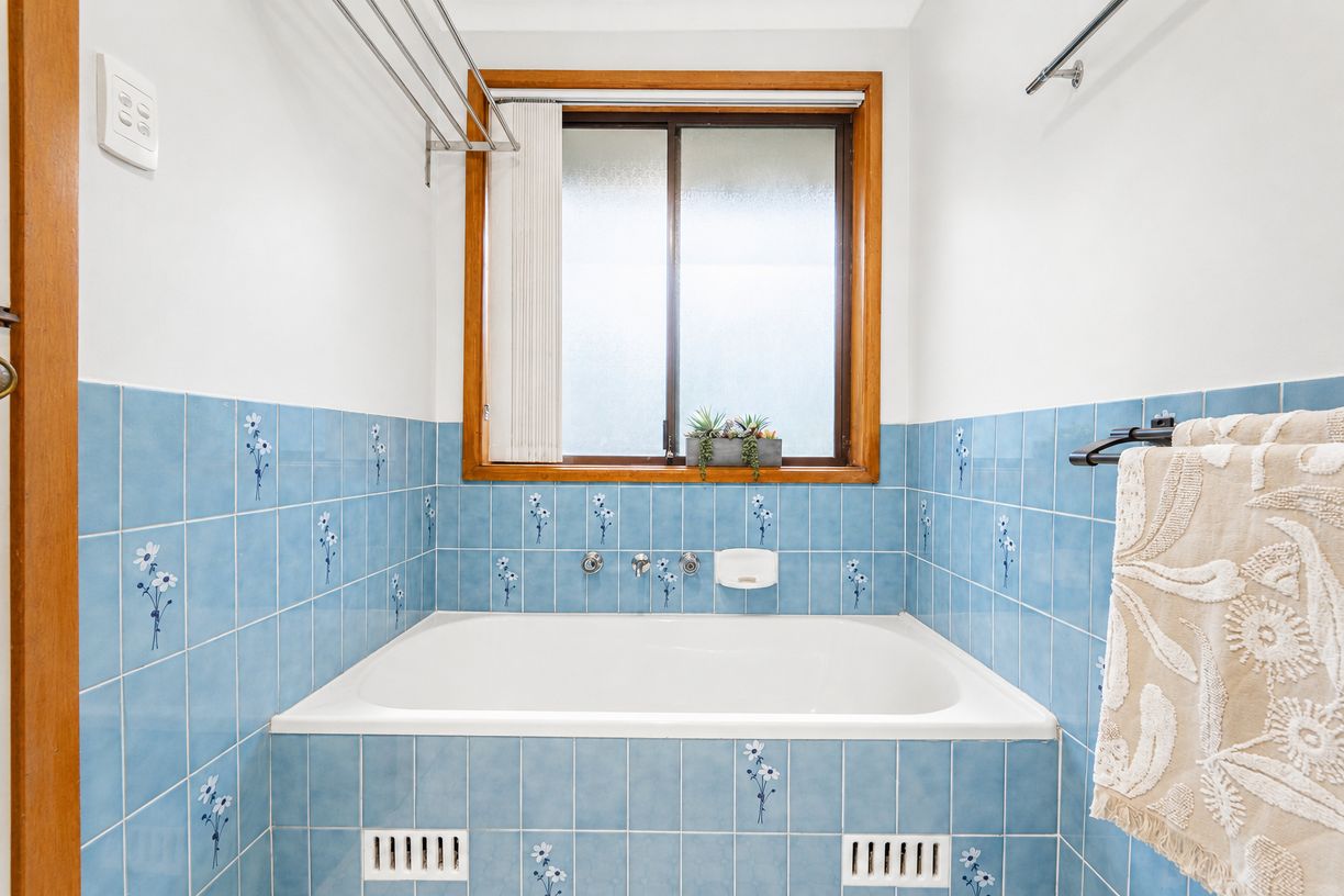 19 Sherwood Avenue — photo 14 of 22