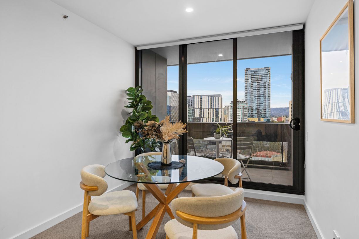 1003/160 Grote Street — photo 10 of 25