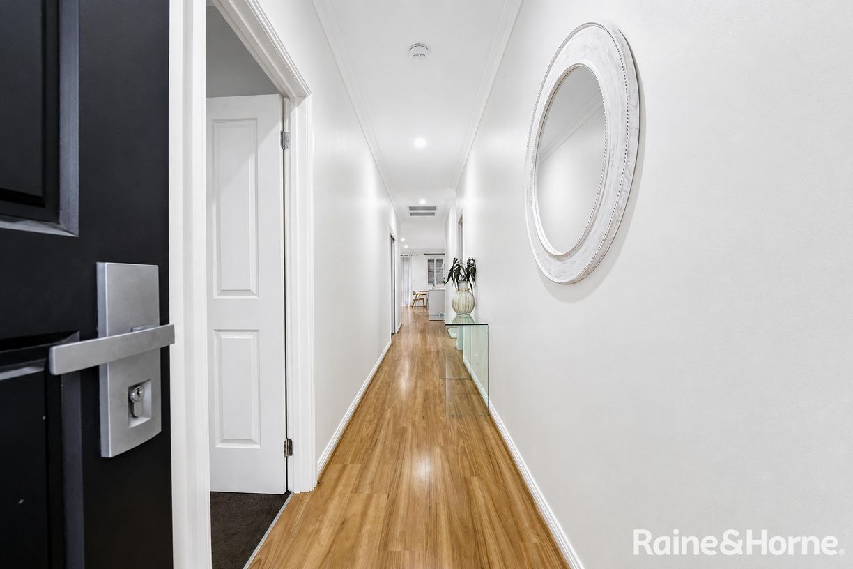 80 Juniper Boulevard — photo 14 of 25
