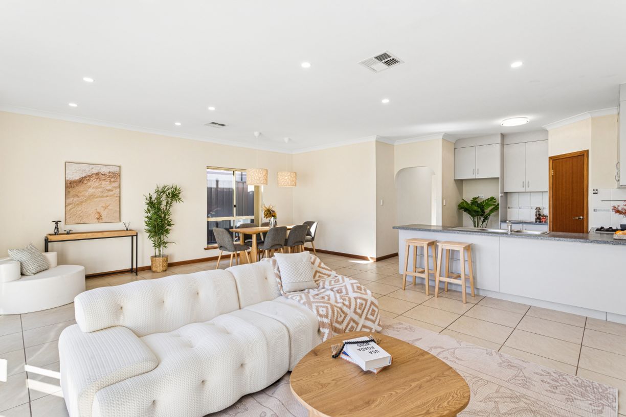 17 Hender Avenue — photo from Raine & Horne Unley