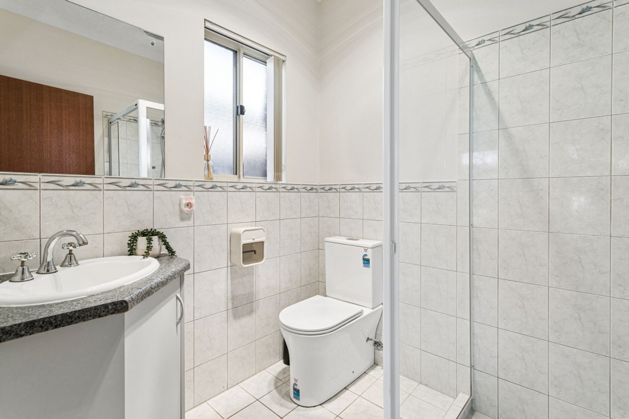 17 Hender Avenue — photo 21 of 25