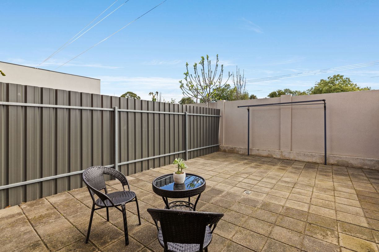 28 Goodhall Street — photo 13 of 18