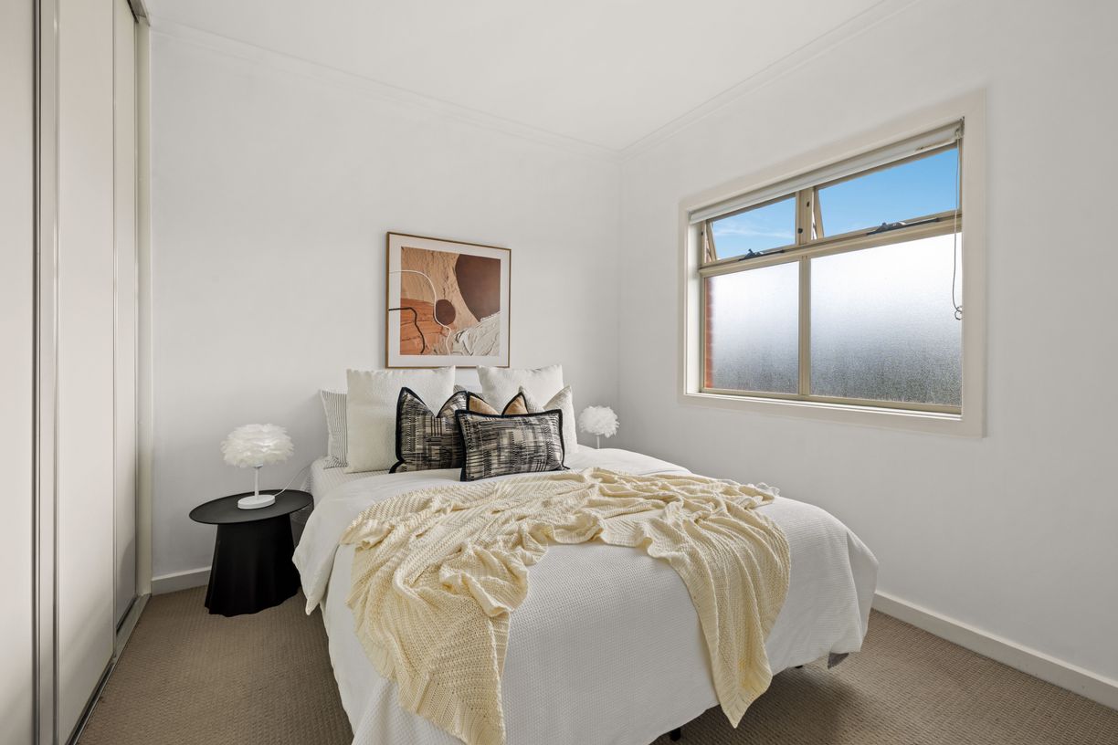 28 Goodhall Street — photo 10 of 18
