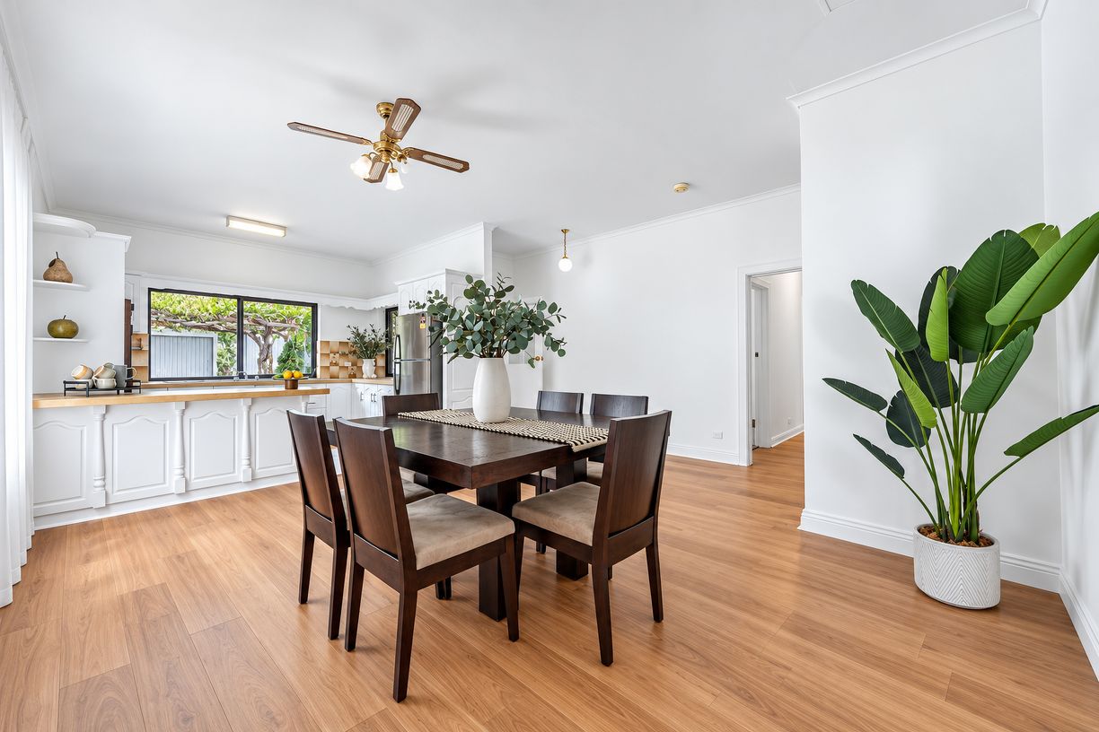 5 Gilbert Street — photo 14 of 29