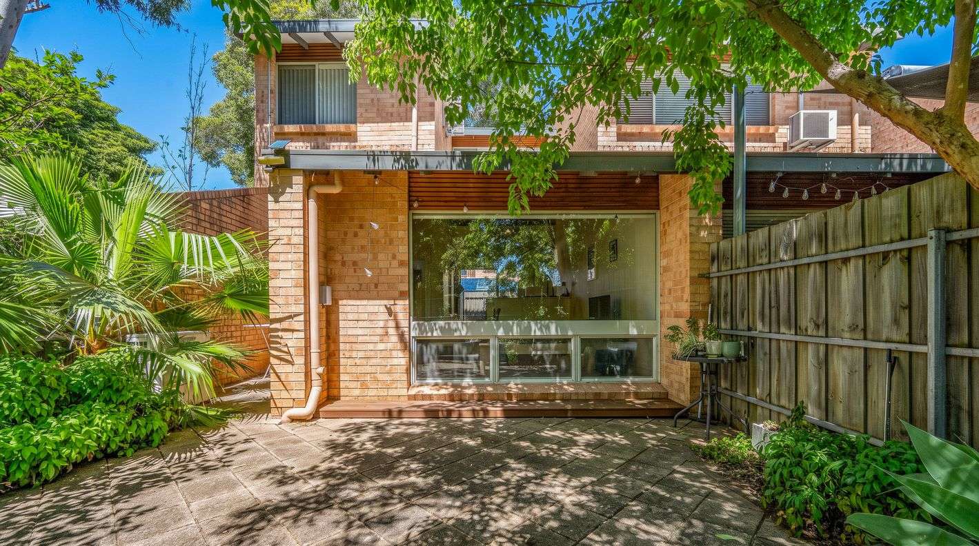 1/1 Randolph Ave — photo from Raine & Horne Unley