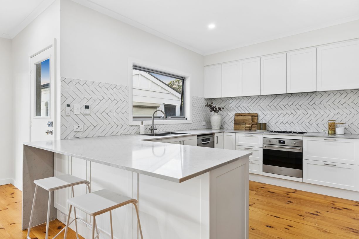 56 Avenue Road — photo 18 of 25