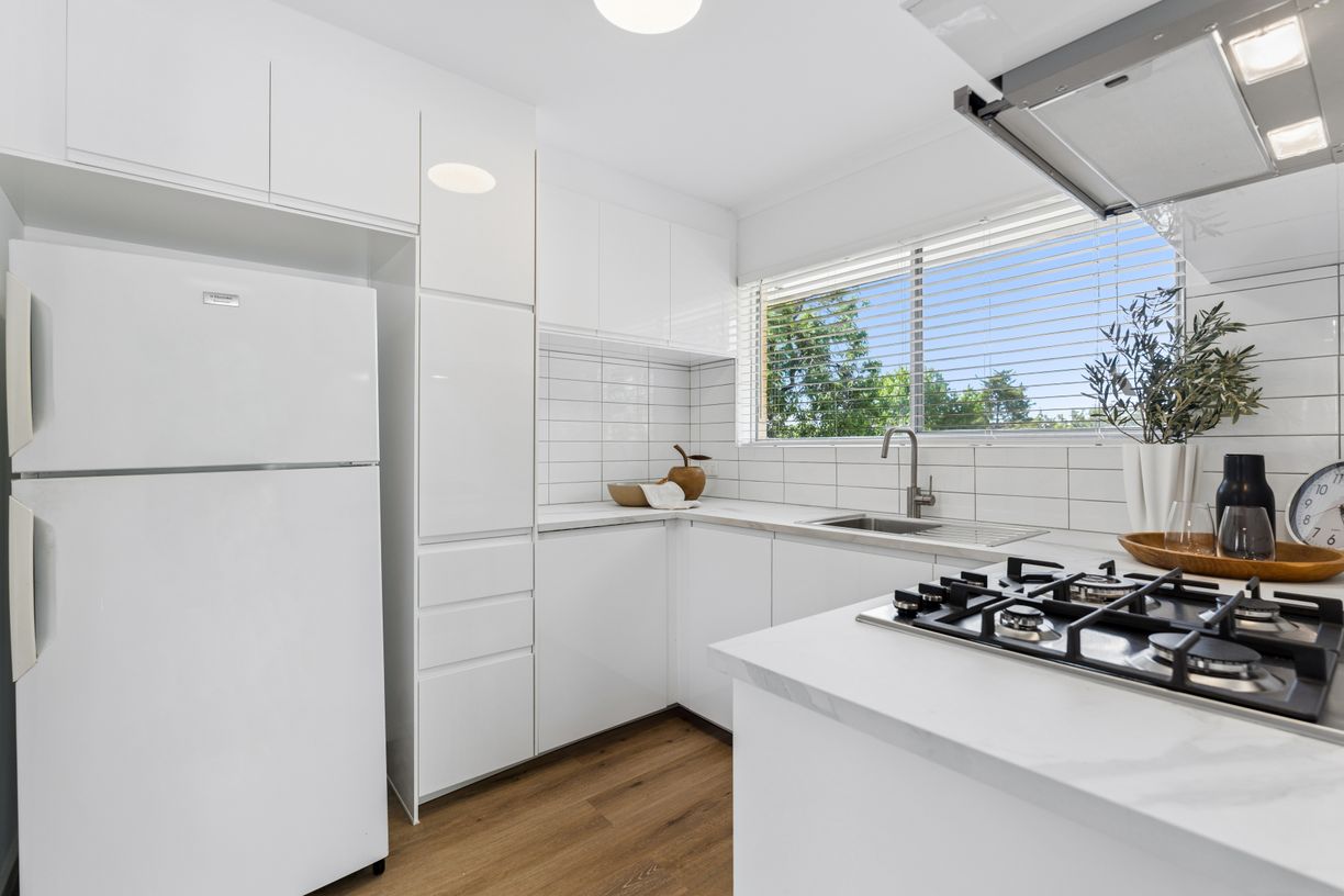 32 Cardigan Avenue — photo 11 of 19