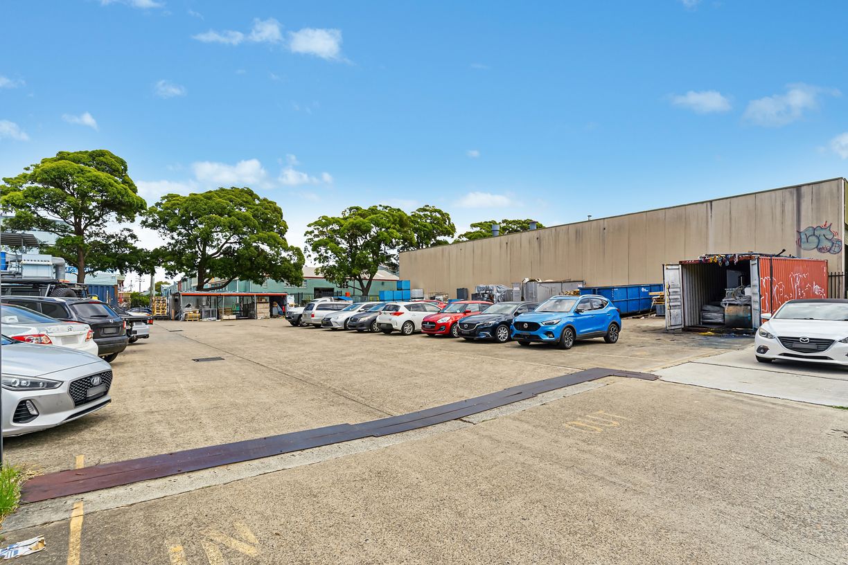 property-image