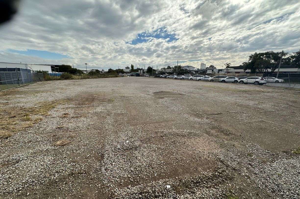 property-image