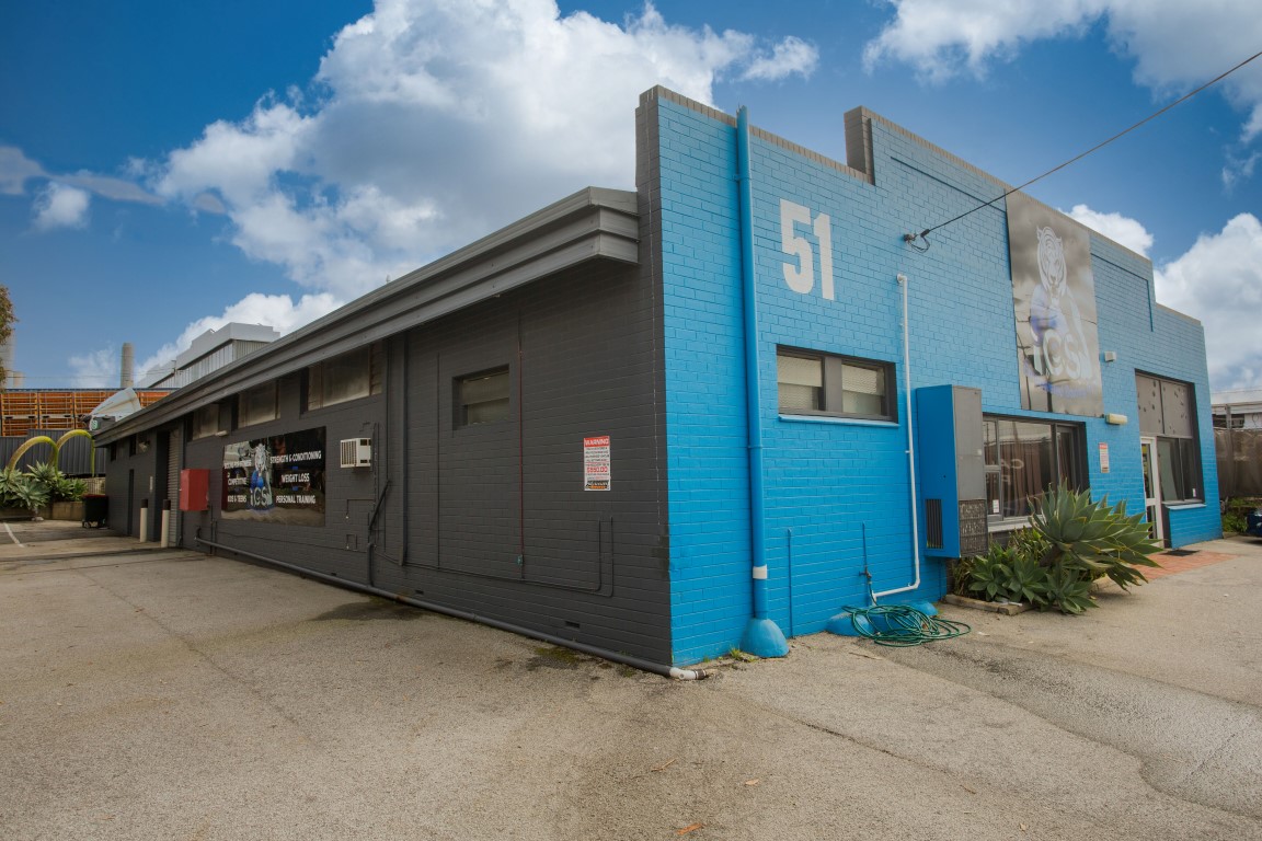 property-image