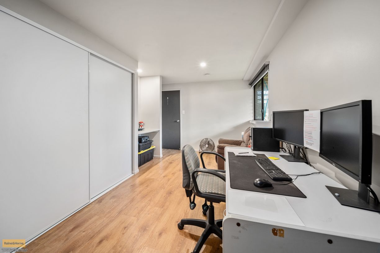 22 Harbour Road — photo 13 of 22