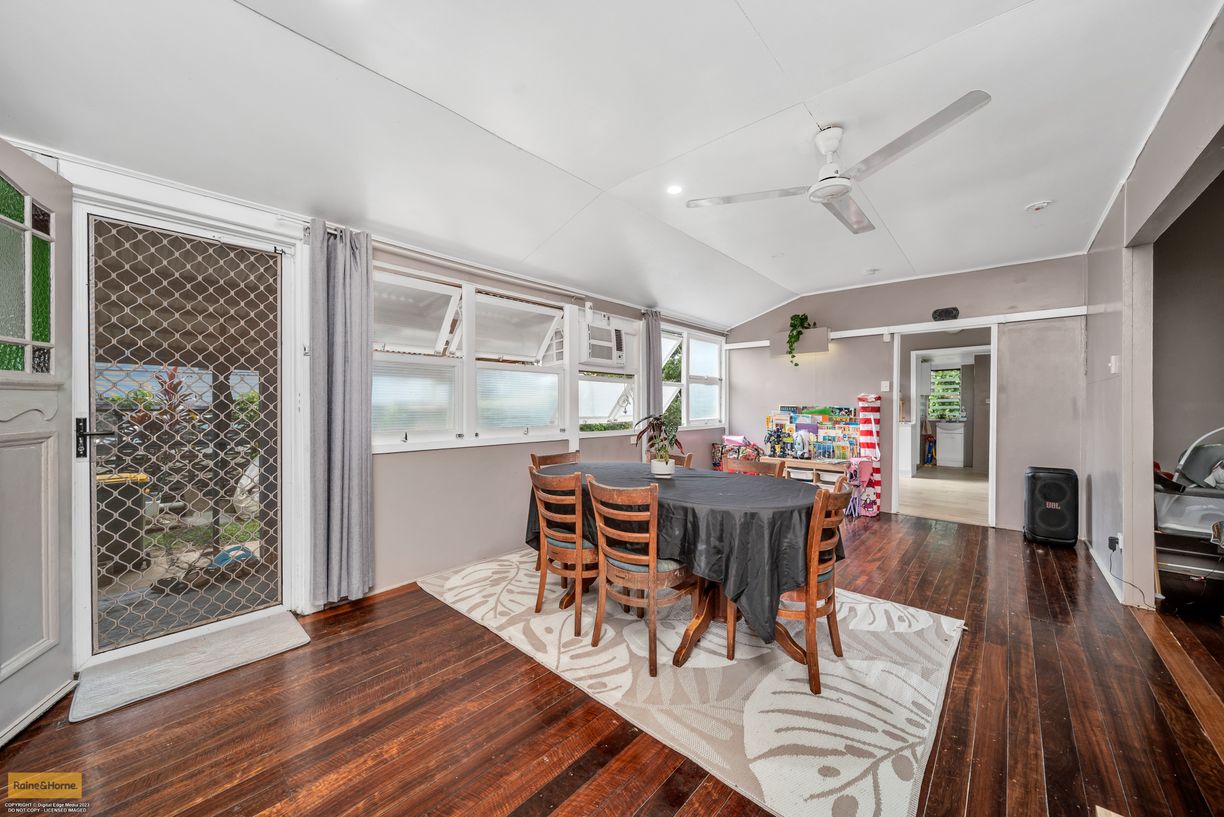 59 Mourilyan Road — photo 10 of 20