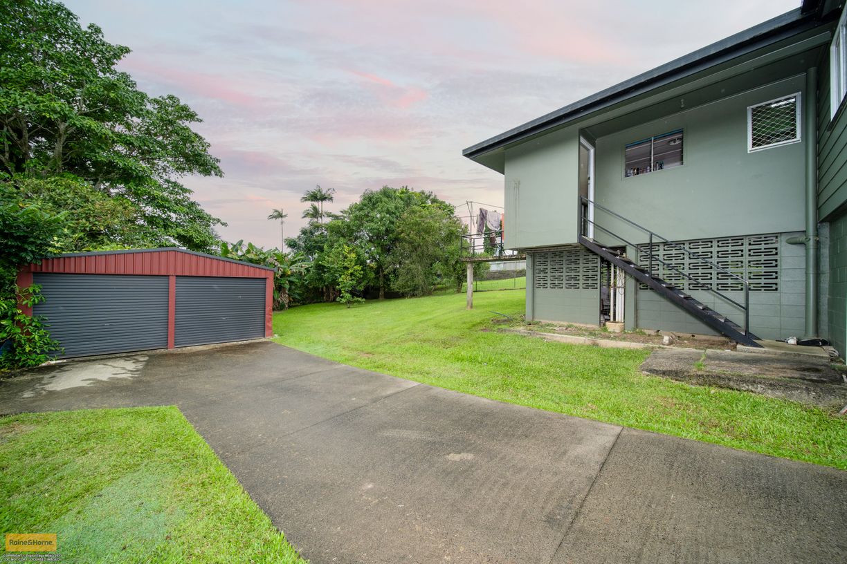 15 Bunda Street — photo 16 of 18