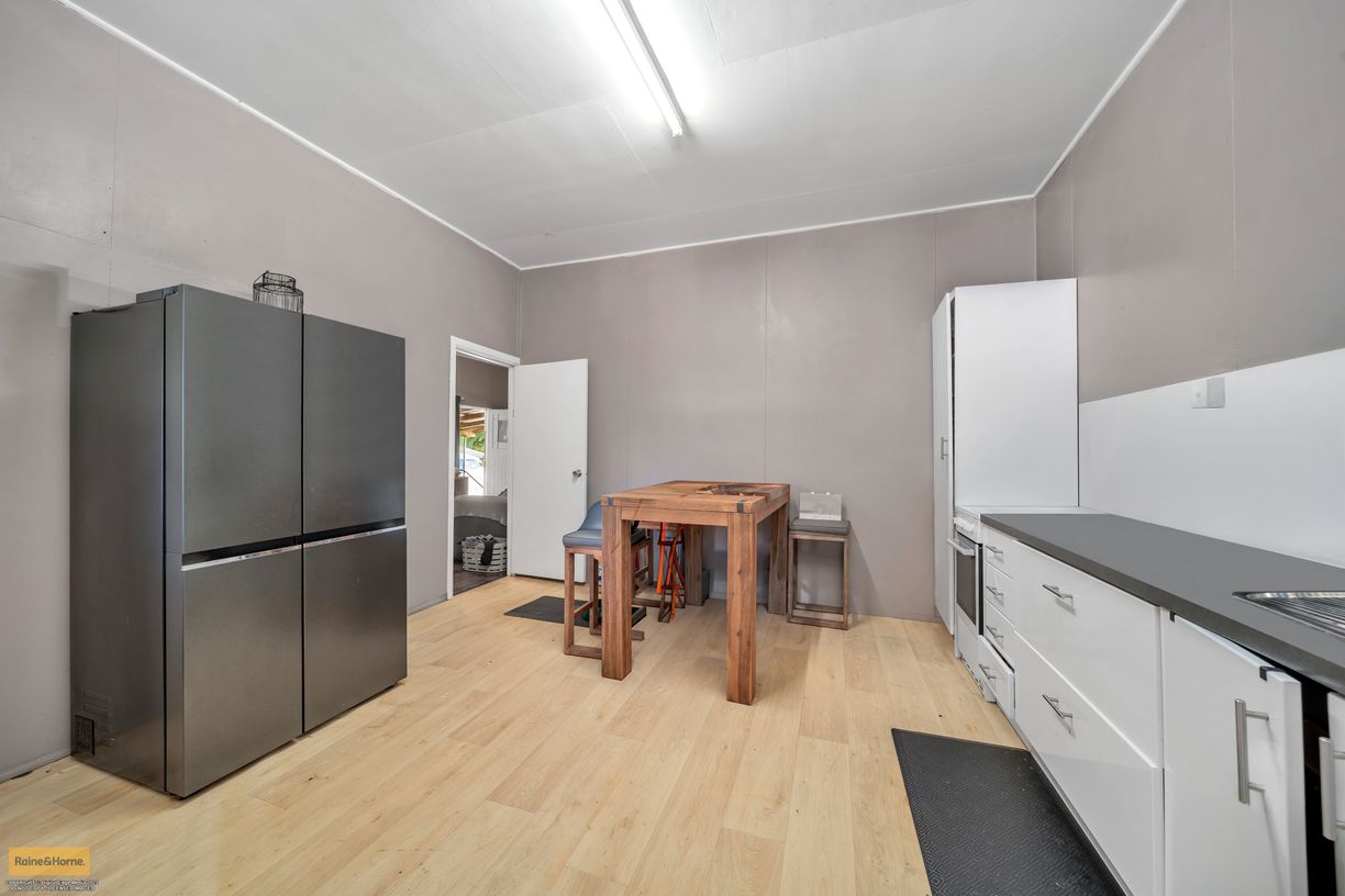 59 Mourilyan Road — photo 4 of 20