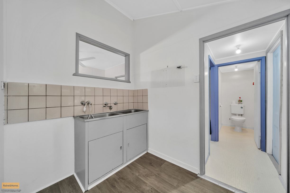 115 Ernest Street — photo 12 of 16