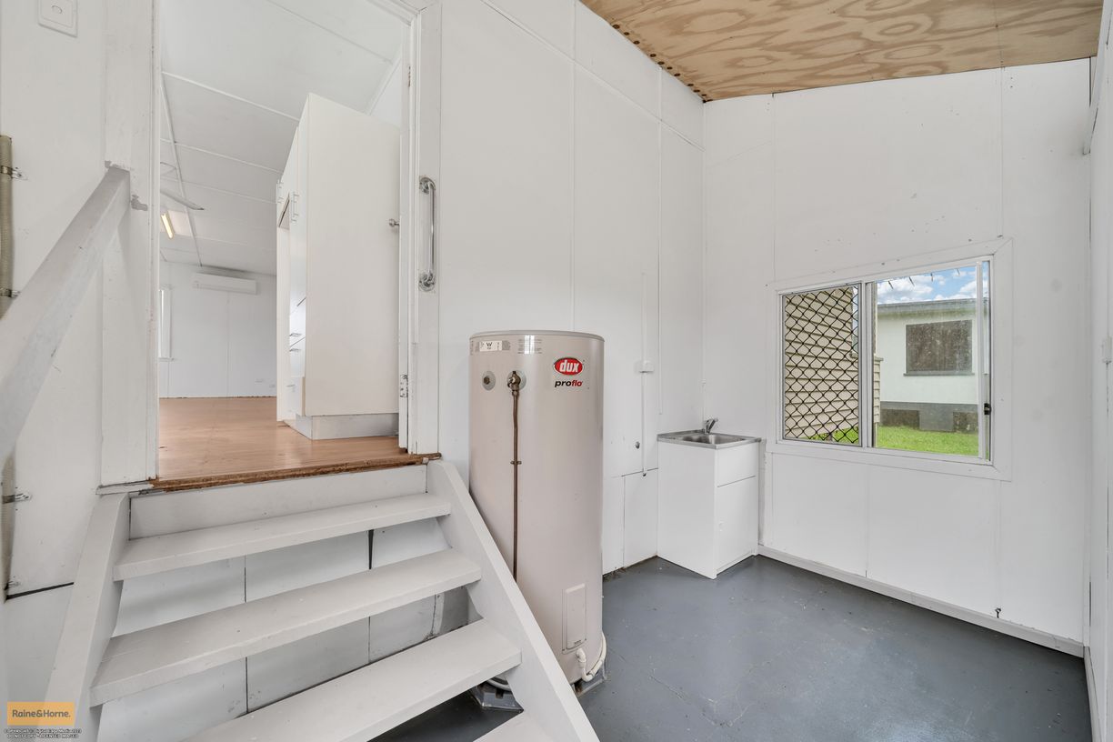 41 Campbell Street — photo 9 of 12