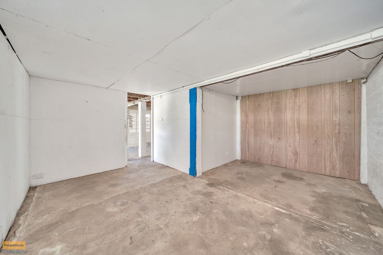 15 Bunda Street — photo 14 of 18