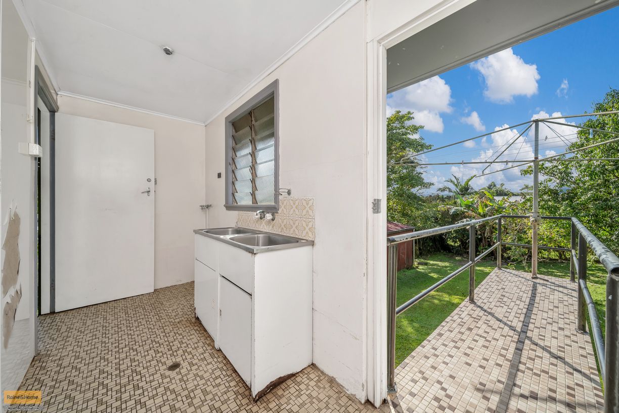 15 Bunda Street — photo 12 of 18
