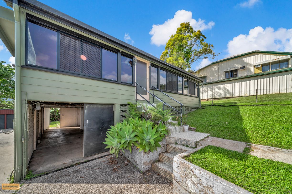 15 Bunda Street — photo 2 of 18