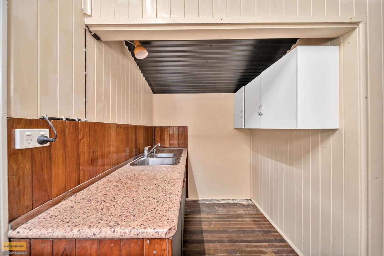 47 Coronation Drive — photo 10 of 20