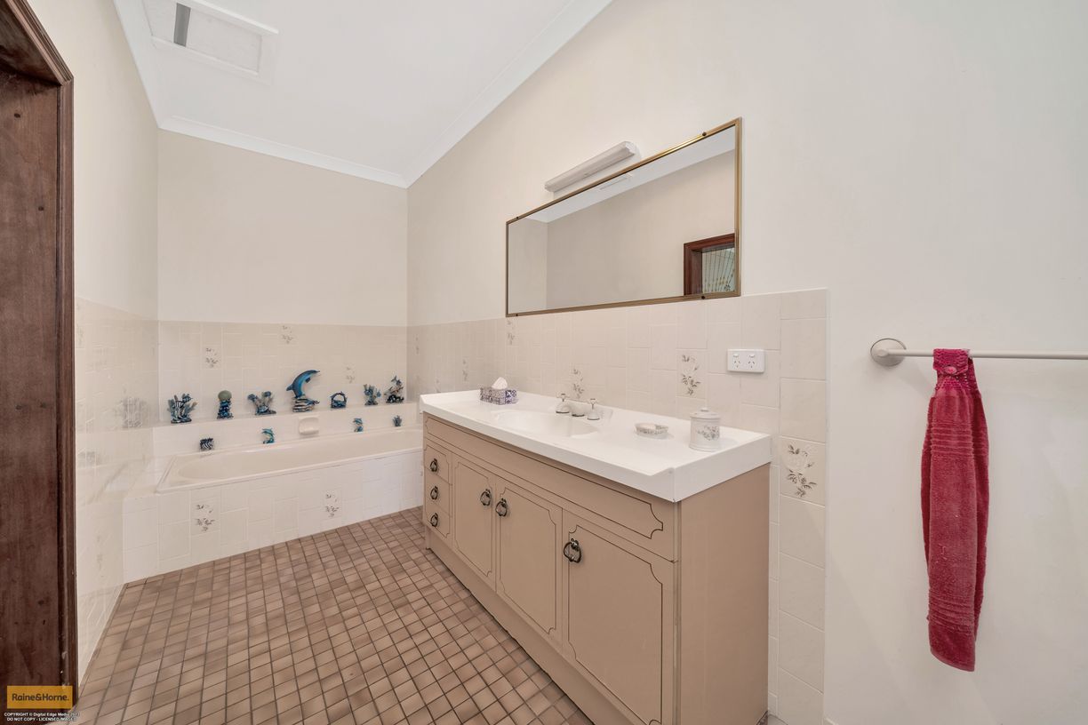 27 Inarlinga Road — photo 14 of 27