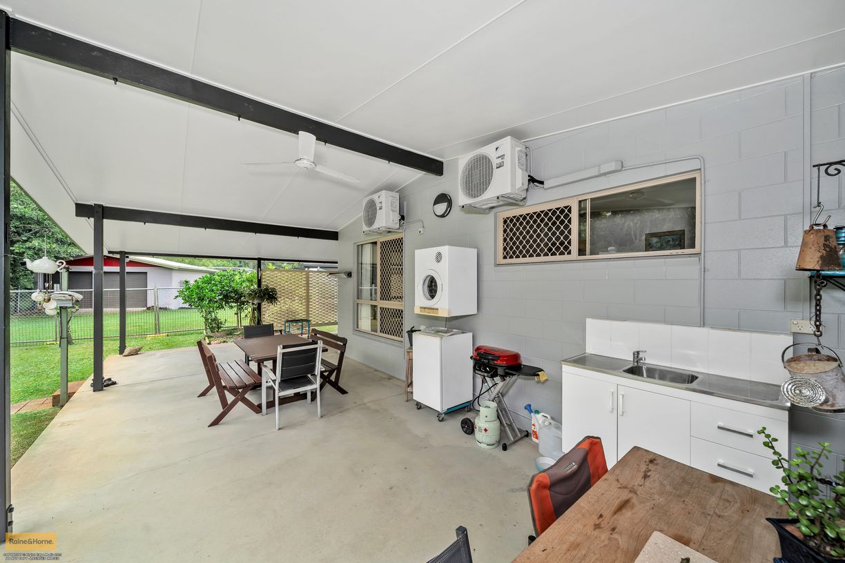 22 Rowe Street — photo 9 of 21