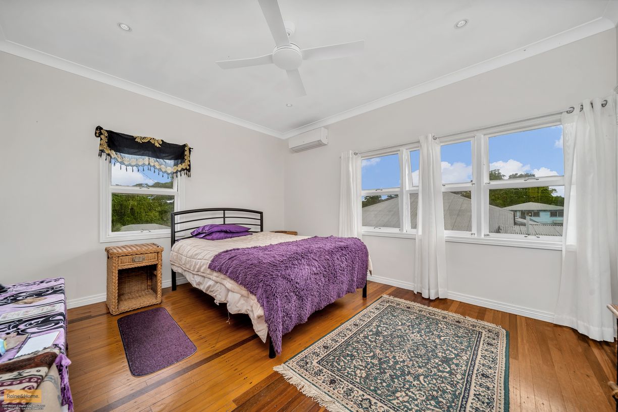 13 Green Street — photo 10 of 21