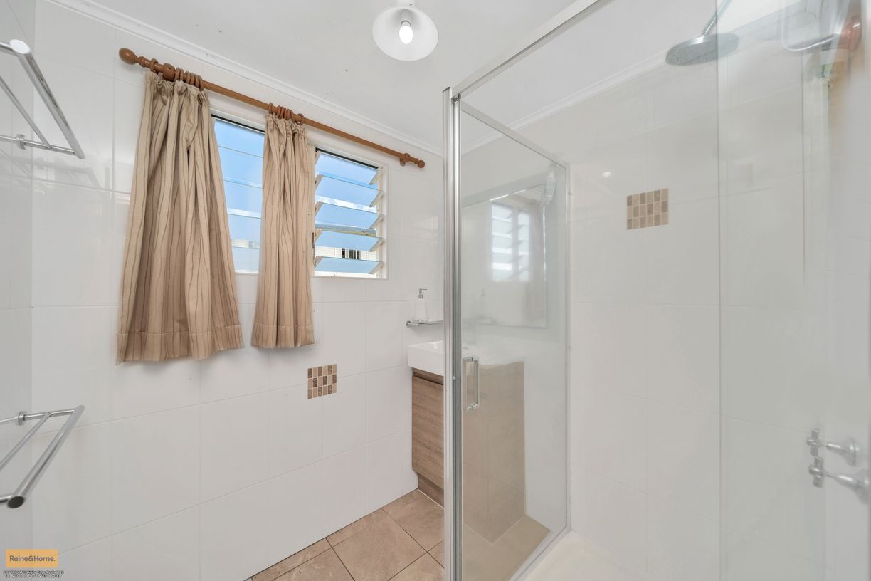 37 Jacobs Road — photo 17 of 27