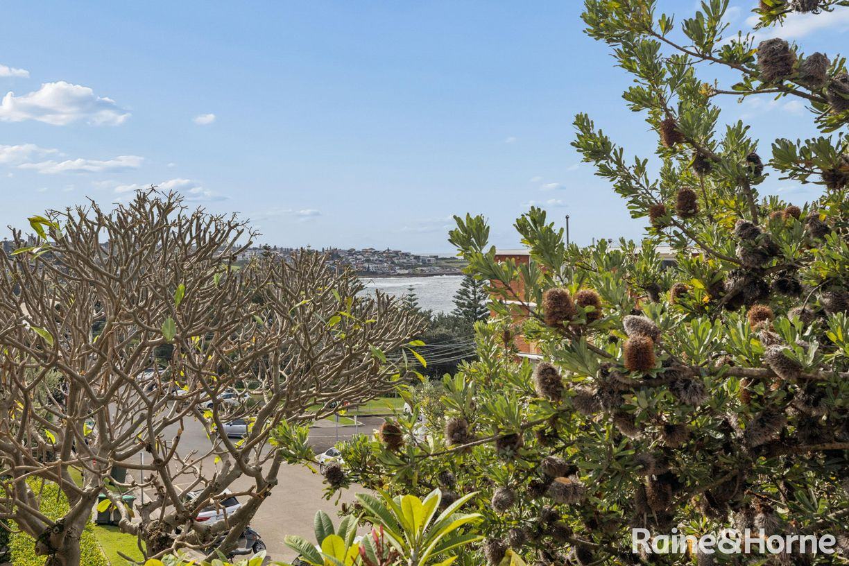 1/200 Beach Street — photo 23 of 24