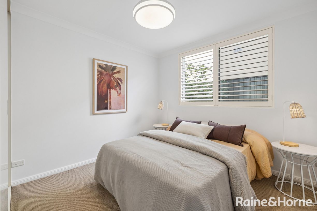 1/200 Beach Street — photo 14 of 24
