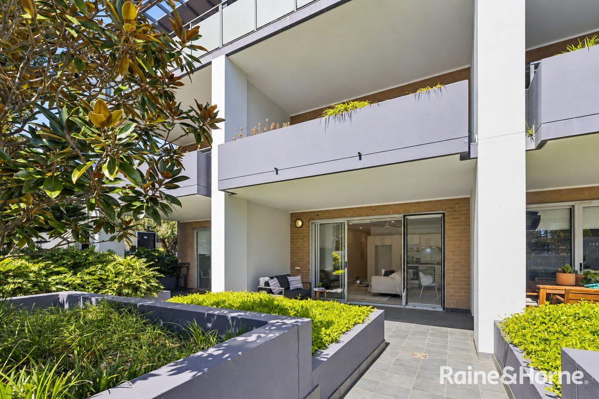 2/34 Avoca Street — photo 2 of 13