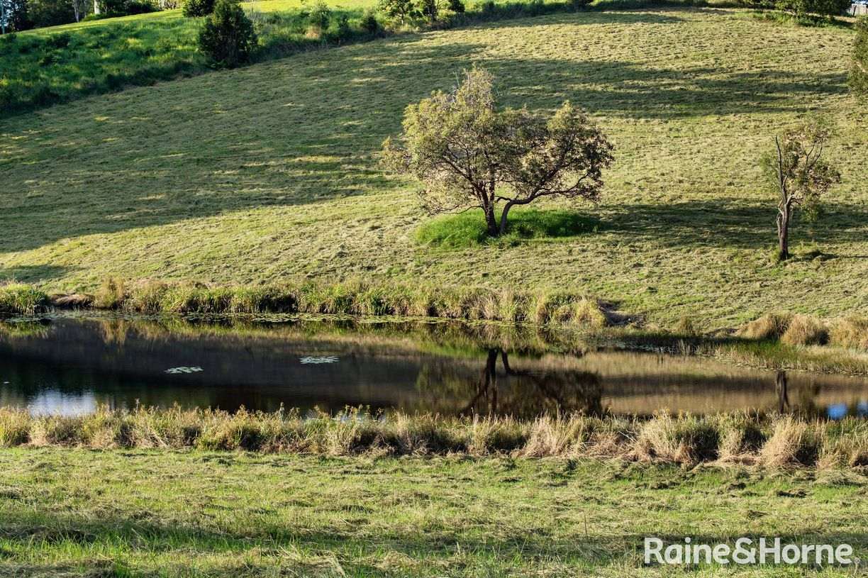 Lake Macdonald QLD — photo 15 of 23