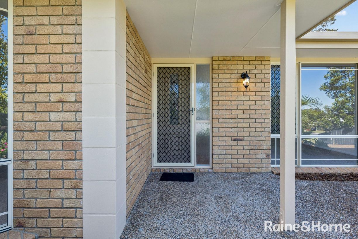 4 Monarch Court — photo 3 of 24