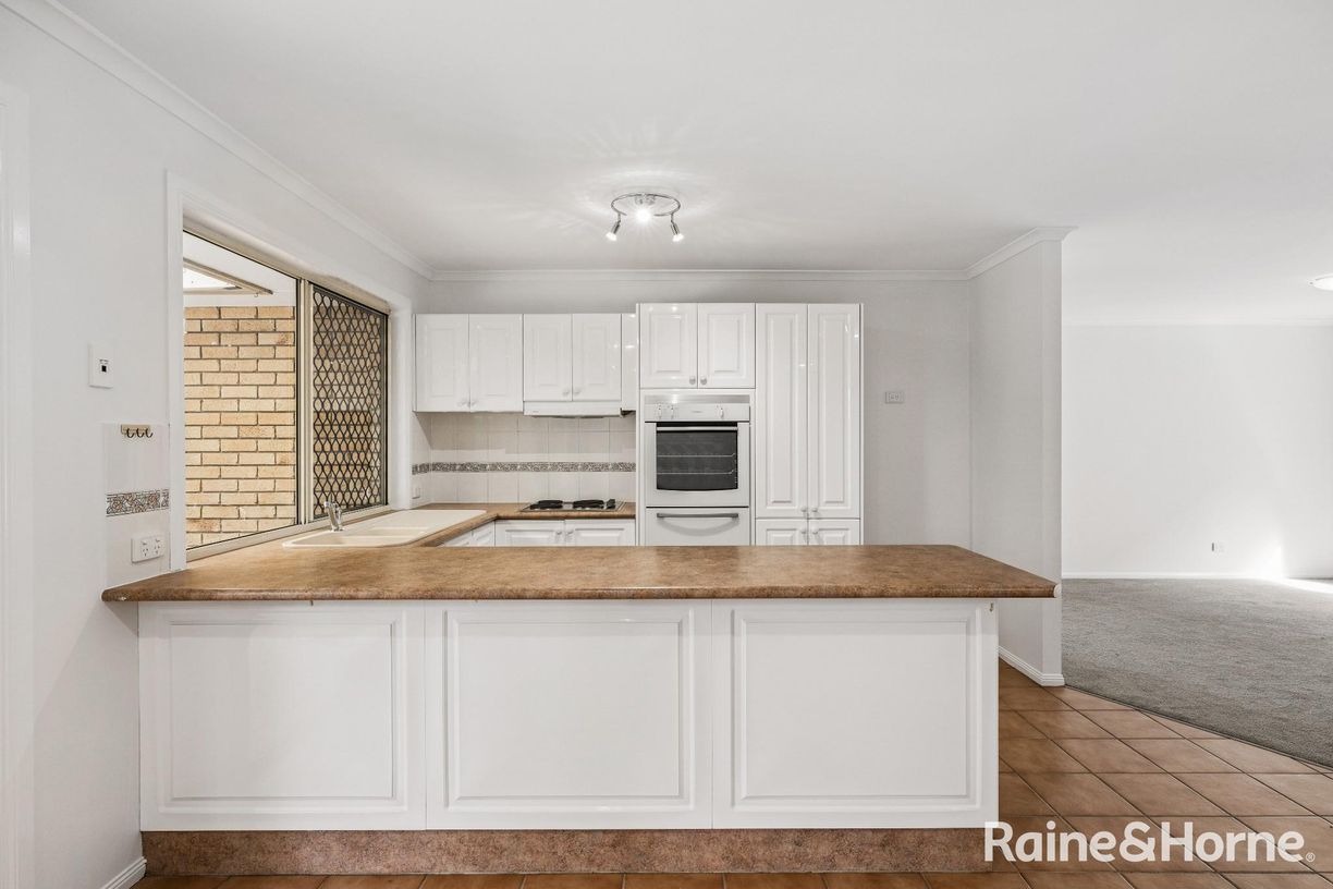 4 Monarch Court — photo 9 of 24