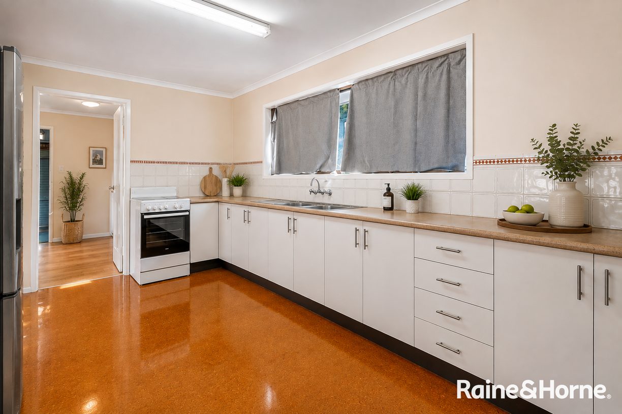 31 Purnell Street — photo 15 of 28