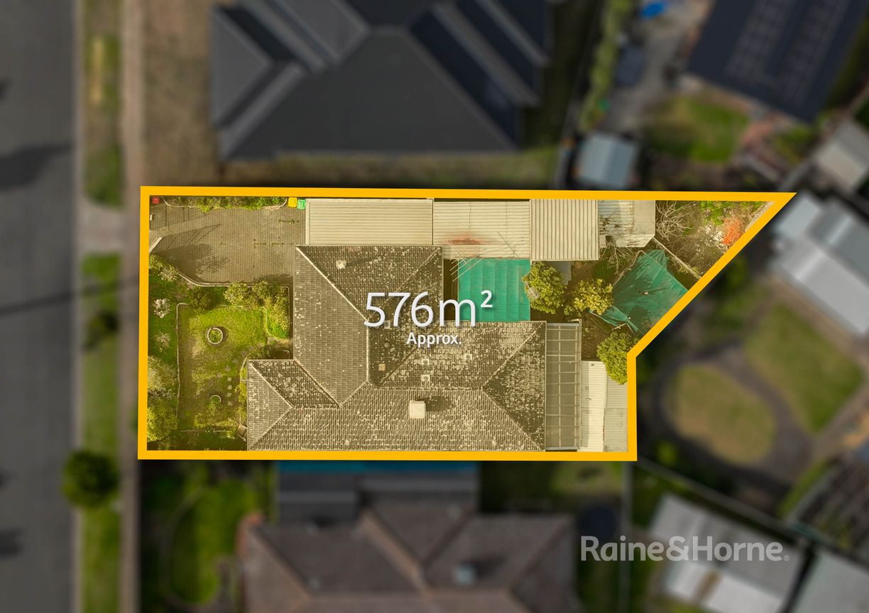 Sold for $550,000 on Sep 13, 2025 - 5 Colour Road, Diggers Rest, VIC ...