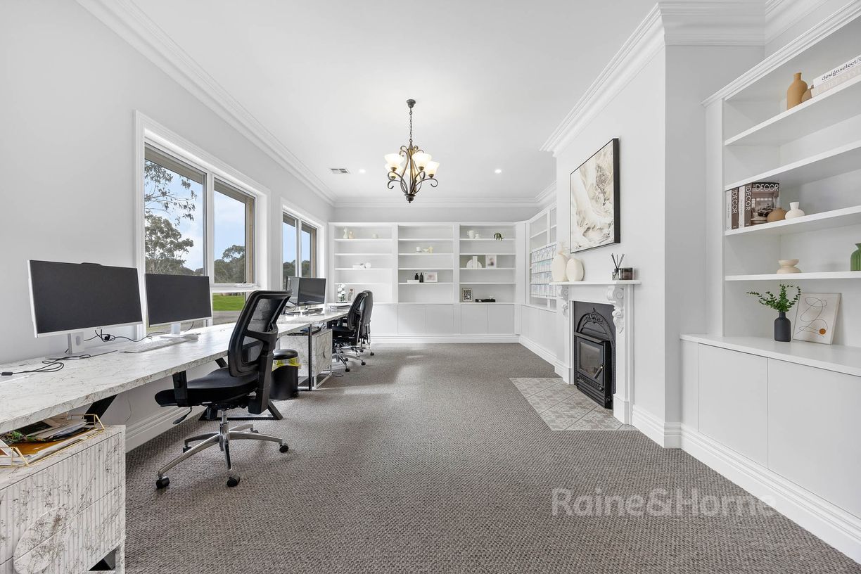 51 Glendonald Road — photo 4 of 30