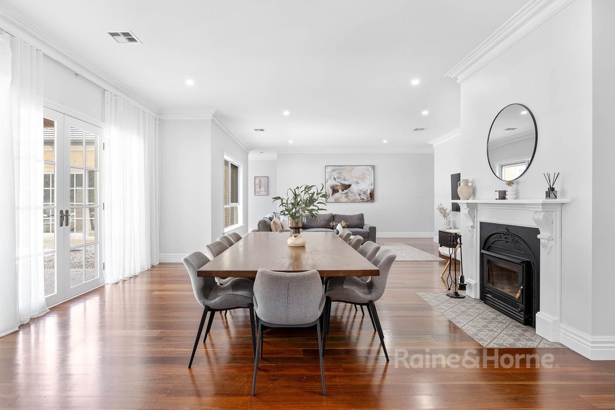 51 Glendonald Road — photo 10 of 30
