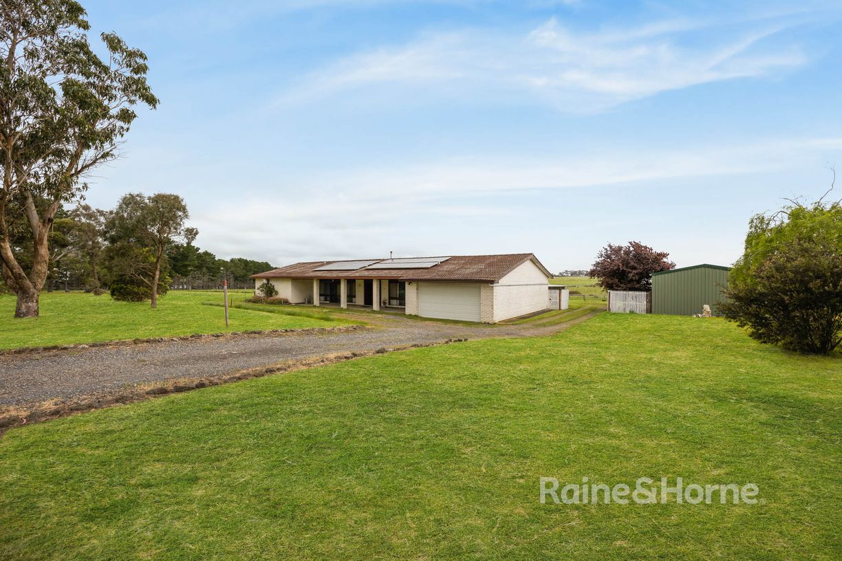 89 Kerrie Road — photo 3 of 27