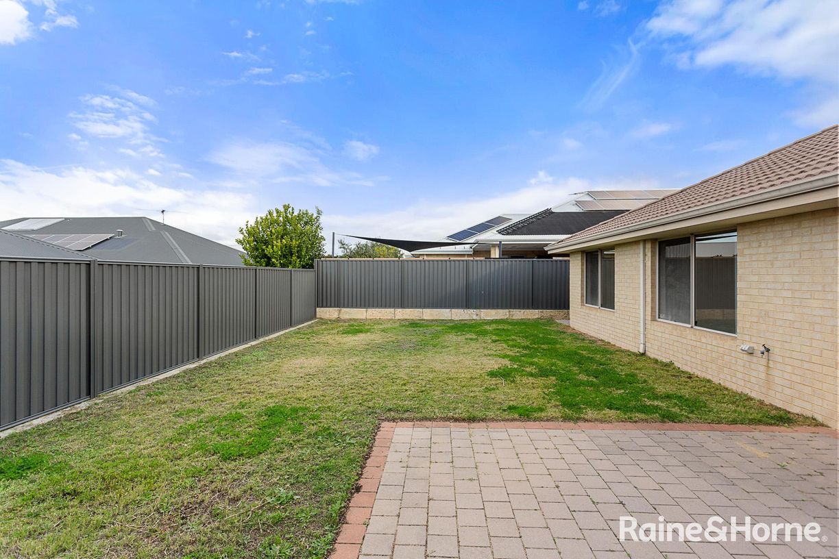 20 Flagstaff Road — photo 28 of 30