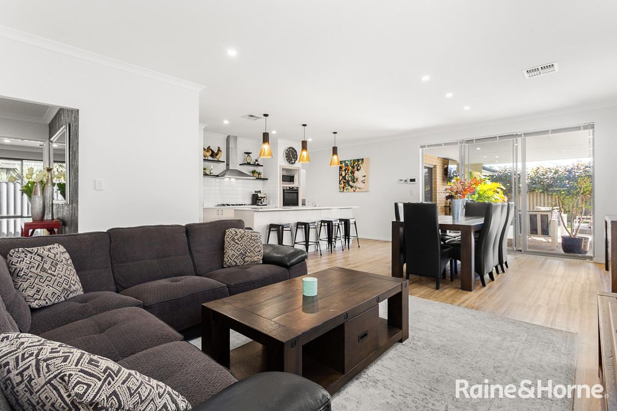19 Torrigiani Street — photo 15 of 30