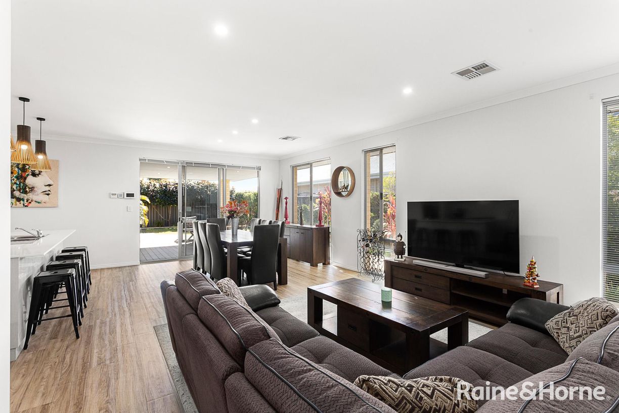 19 Torrigiani Street — photo 16 of 30